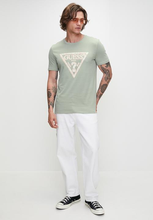 GUESS - Short sleeve Cn Triangle Tee - Sage Plant