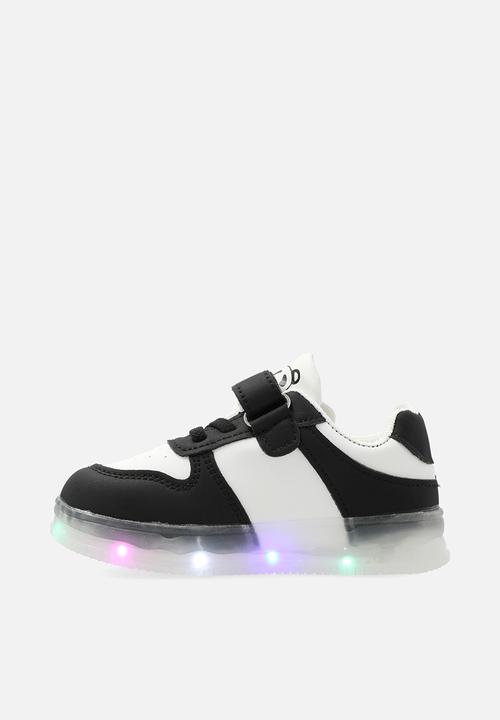 Pop Candy - Light up sneakers - black & white