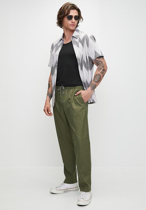 GUESS - Axel - Army Olive