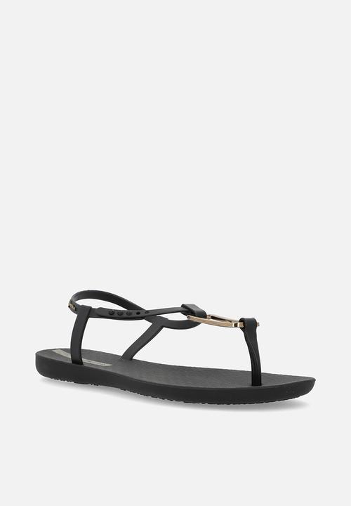 Ipanema - Class Modern T-Bar - Black