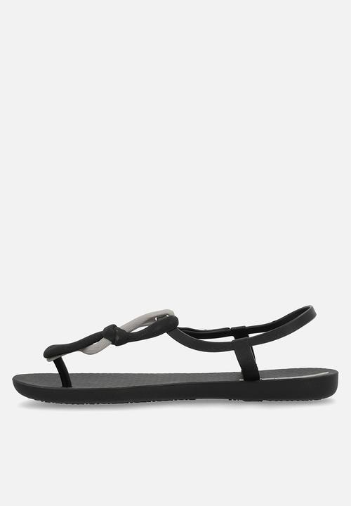 Ipanema - Class Daily T-Bar - Black