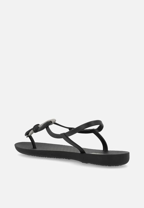 Ipanema - Class Daily T-Bar - Black
