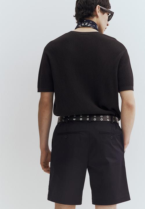 H&M - Regular fit chino shorts - black