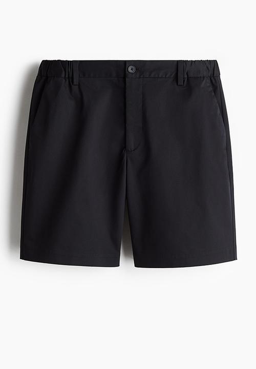 H&M - Regular fit chino shorts - black