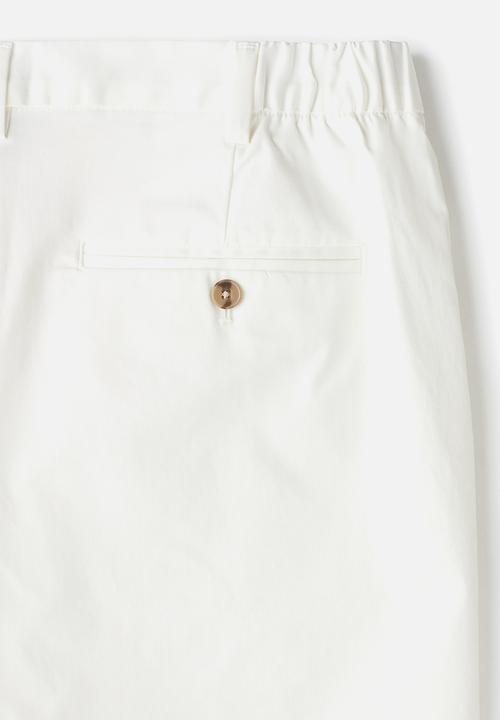 H&M - Regular fit chino shorts - white