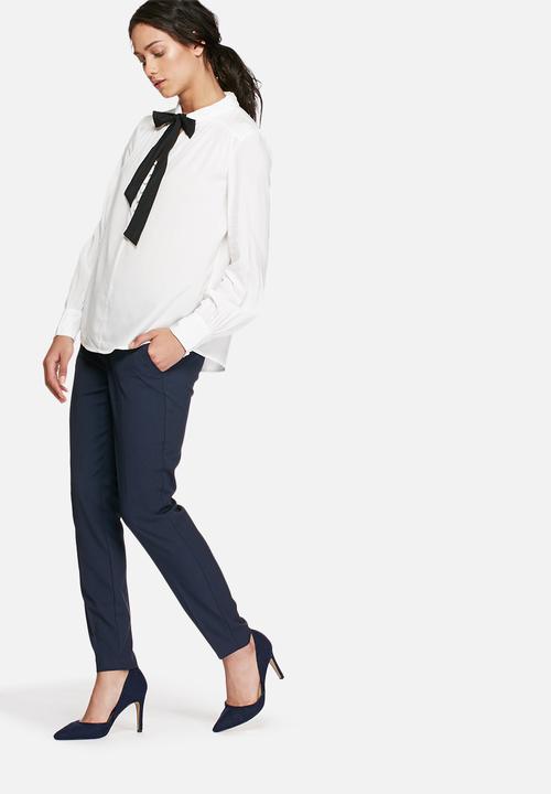 Vero Moda - Dina pussy bow blouse