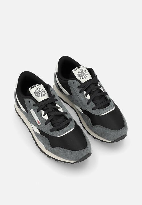 Reebok - Classic Nylon - Washedblack/Darkfog/Chalk