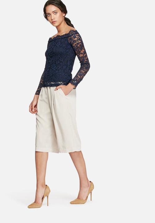Vero Moda - Coco lace off shoulder top