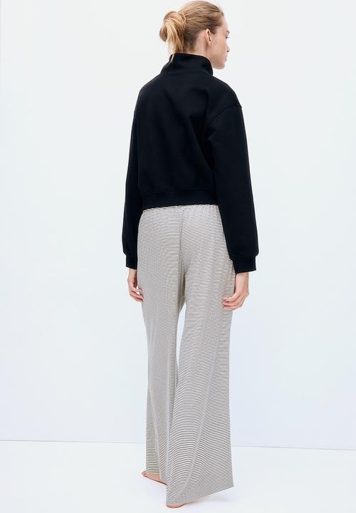 H&M - Straight drawstring trousers - white striped 