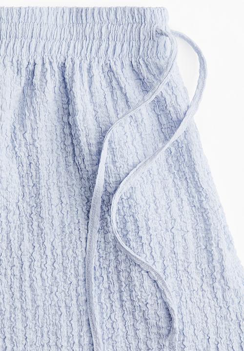 H&M - Crinkled drawstring shorts - light blue