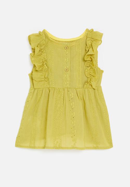 Pop Candy - Frilled sleeve top - yellow