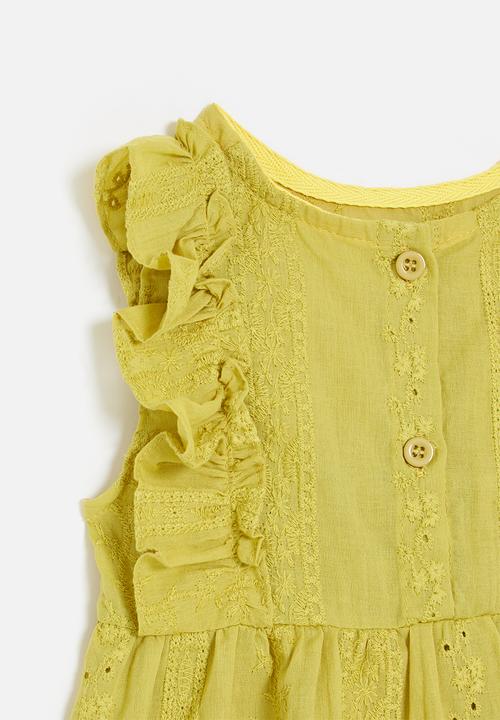 Pop Candy - Frilled sleeve top - yellow