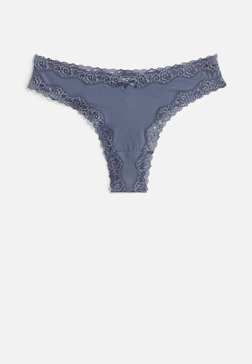 H&M - 3-Pack microfibre and lace brazilian briefs - multi