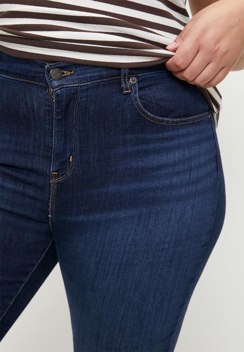 Levi’s® - Curvy High-Rise Super Skinny Jeans - Chelsea Carbon Glow