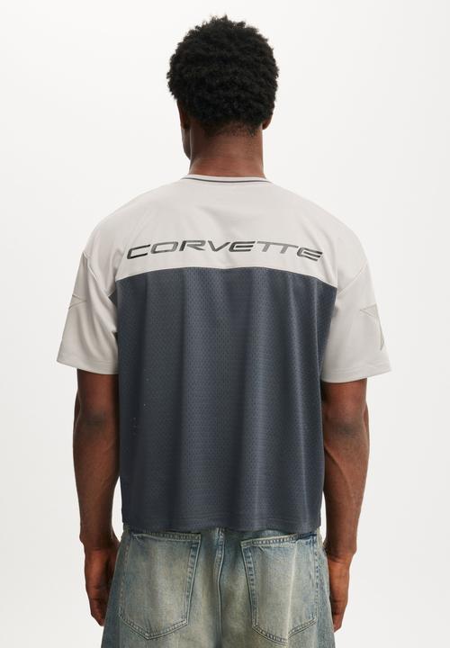 Cotton On - General Motors Crew Neck Football Jersey - Faded Slate