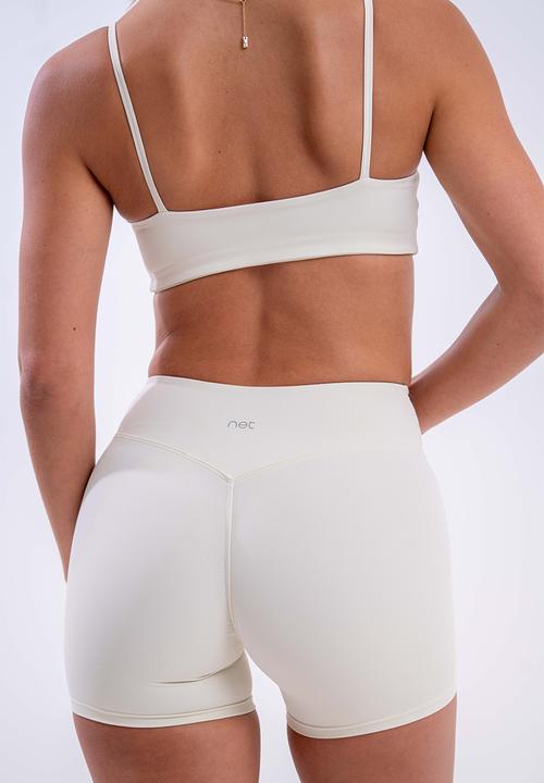 Net Athletic - The serving shorts - champagne mist beige