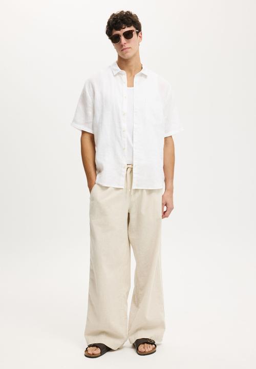 Cotton On - Relaxed Linen Short Sleeve Shirt - White