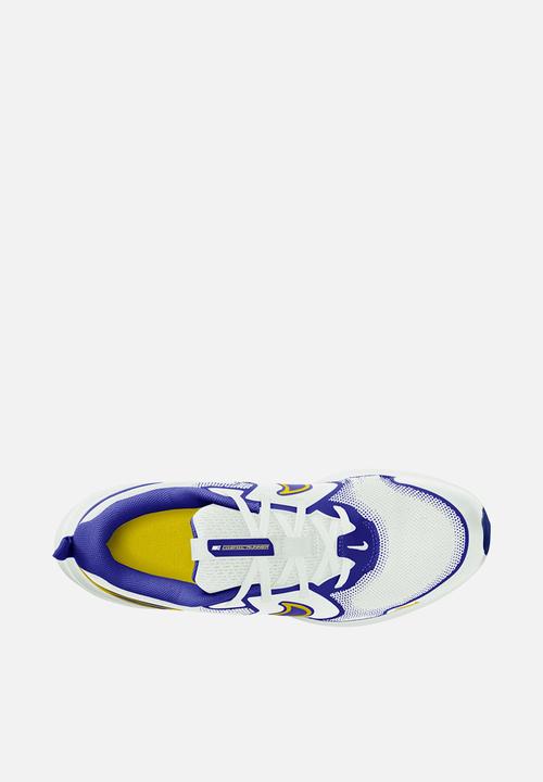 Nike - Nike Cosmic Runner Grade School