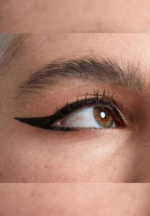 NYX Professional Makeup - Epic Wear Semi - Permanent Liquid Liner - Black