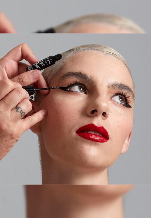NYX Professional Makeup - Epic Wear Semi - Permanent Liquid Liner - Black
