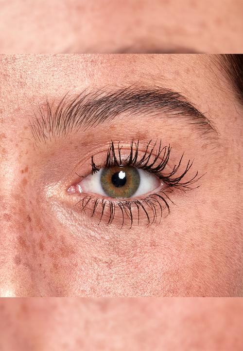 NYX Professional Makeup - On the rise volume liftscara