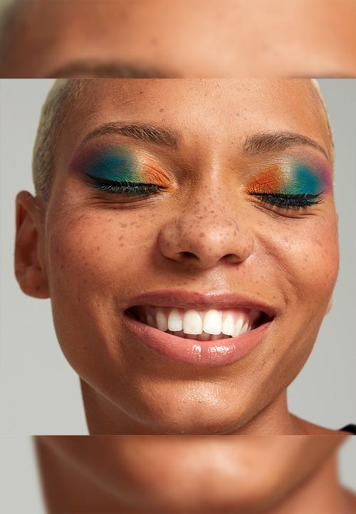 NYX Professional Makeup - Ultimate Edit Bright Eyeshadow Palette