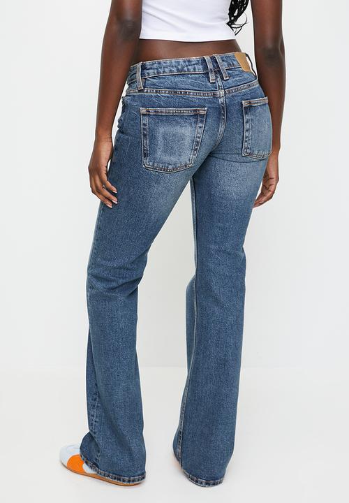 Cotton On - Low rise bootcut jean - Tear Drop Blue