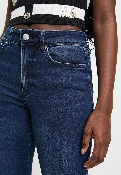 Steve Madden - Eva Curvy Dark Wash Skinny - Dark Blue