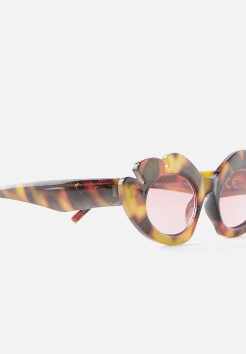 Cotton On - Kids florence flower sunglasses - brown tort
