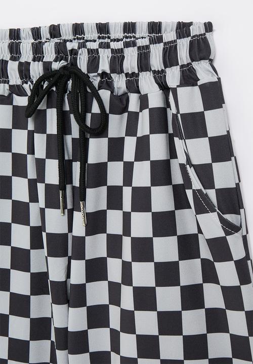 Pop Candy - Checker board shorts - black & grey
