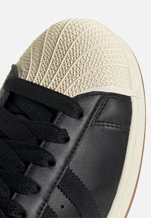 adidas Originals - Superstar ii - core black/core black/cream white