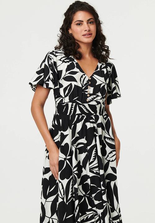 Izabel London - Elasticated Waist Midi Dress button through detail - Black