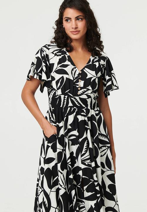 Izabel London - Elasticated Waist Midi Dress button through detail - Black