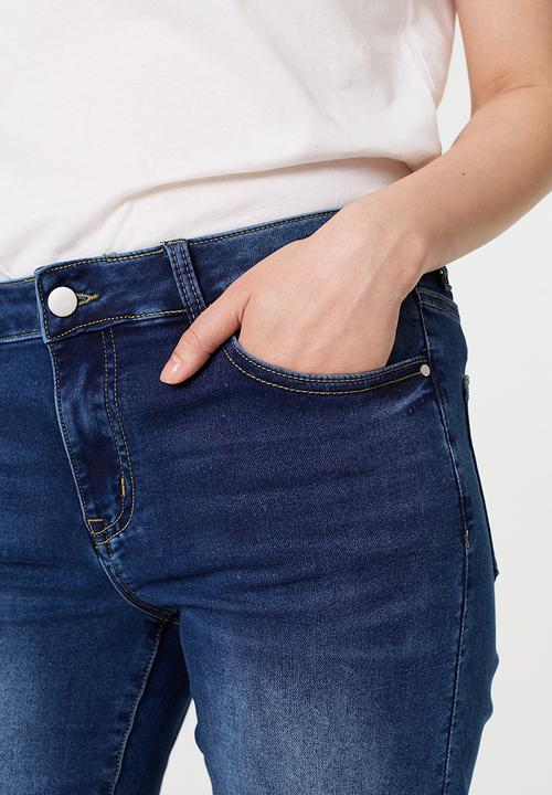 Stella Morgan - Mid Waist Straight Leg Comfort Denim Jean - Mid Denim