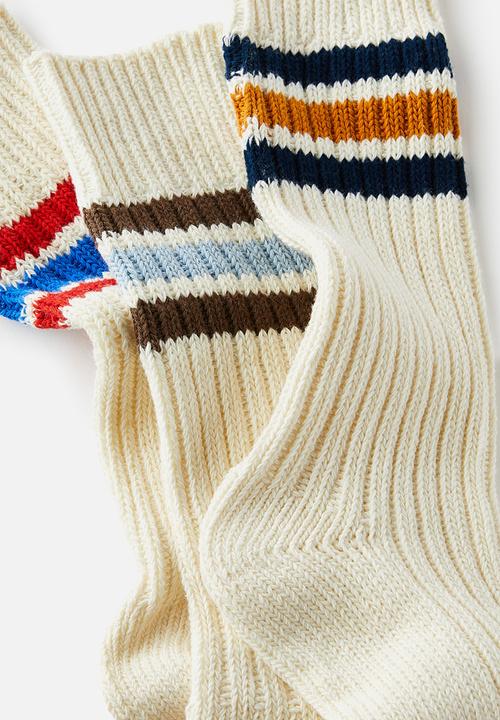 Cotton On - 3 Pack Varsity Socks - Gold Navy/Lt Blue Brown/Cobalt Red/Stripes