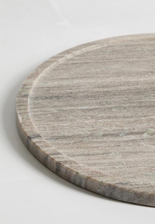 Sixth Floor - Marble cake board with glass dome