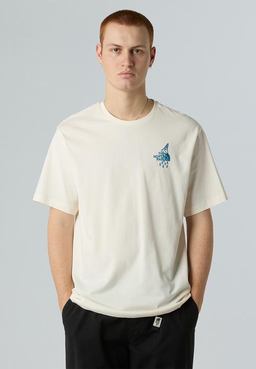 The North Face - S/S Powder Days Relaxed Tee - Graphic - White Dune (QLI)