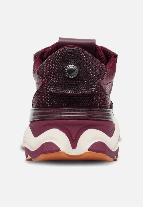Steve Madden - Setback-r sneaker - dk cherry lacq