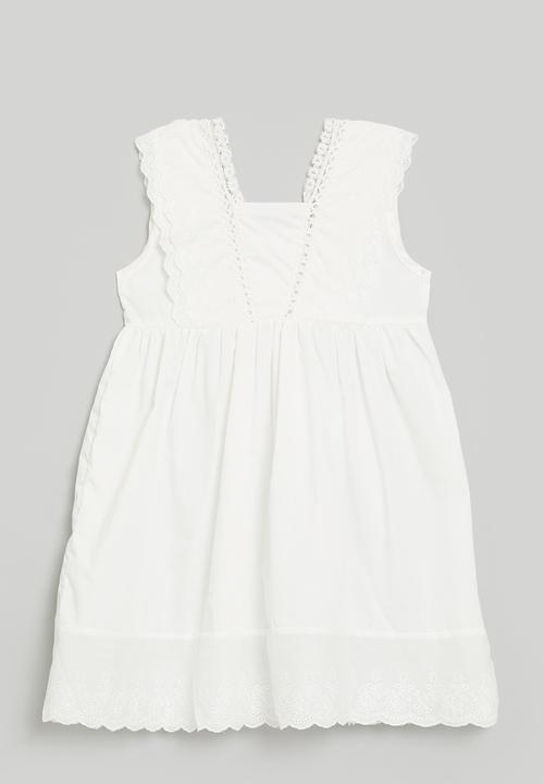 Pop Candy - Broderie anglaise dress with scallop hem - white