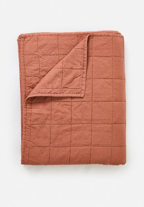 Sixth Floor - Cotton Stone Washed Quilt - Rust