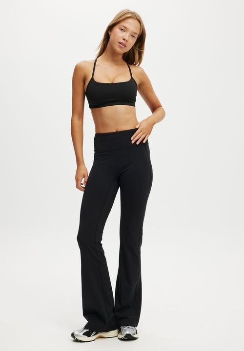 Cotton On - Ultra Soft Studio Flare - Black