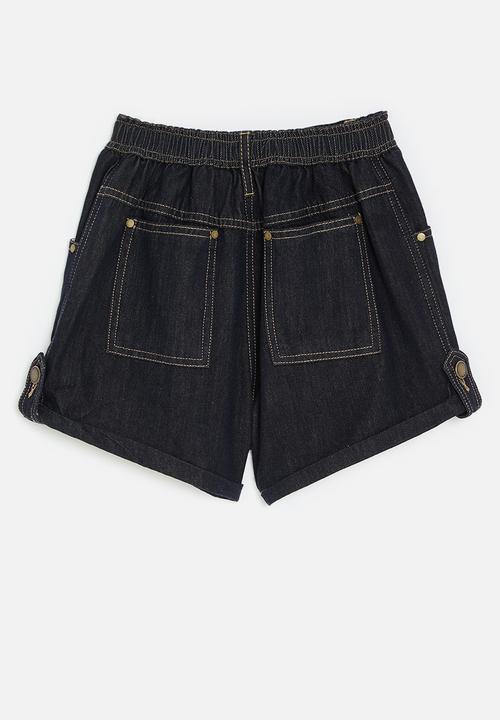 Pop Candy - Denim shorts with contrast topstitching - black