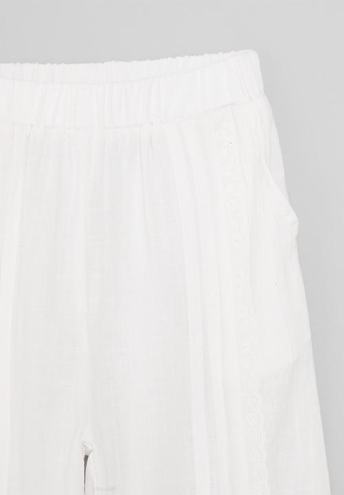 Pop Candy - Wide leg pants with slanted inset pockets - white