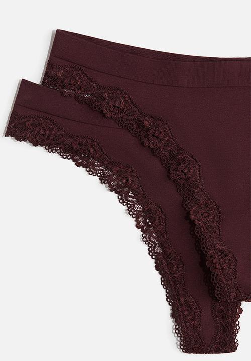 H&M - 2-Pack seamless lace-trimmed thong briefs - burgundy
