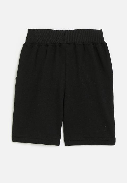 Pop Candy - Sweatshorts with curved inset pockets - black