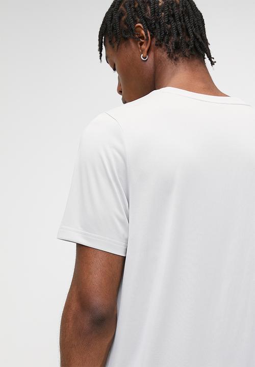 PUMA - ESS Poly Tee - Cool Light Grey