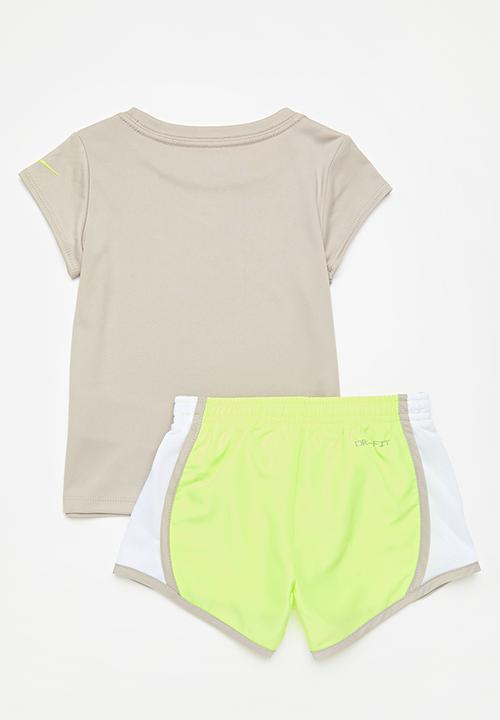 Nike - Nkg essentials tempo set - nike lt lemon twist