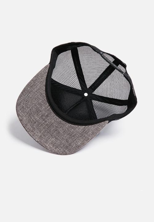 Globe - Calder trucker 