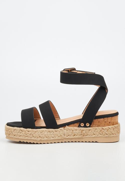 Miss Black - Steffi 2 wedge - black