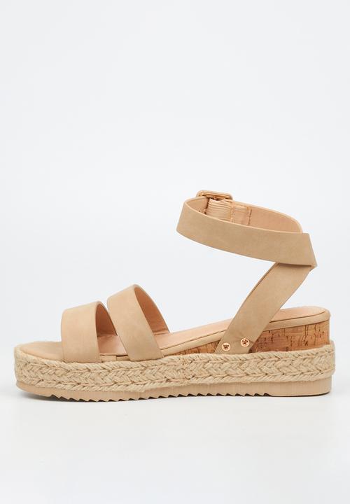 Miss Black - Steffi 2 wedge - neutral 